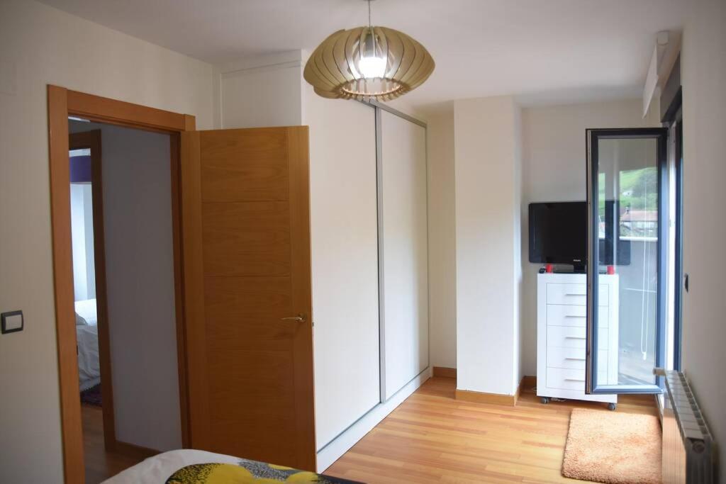 Duplex Con Soleada Terraza! Apartment Renedo de Pielagos Exterior foto